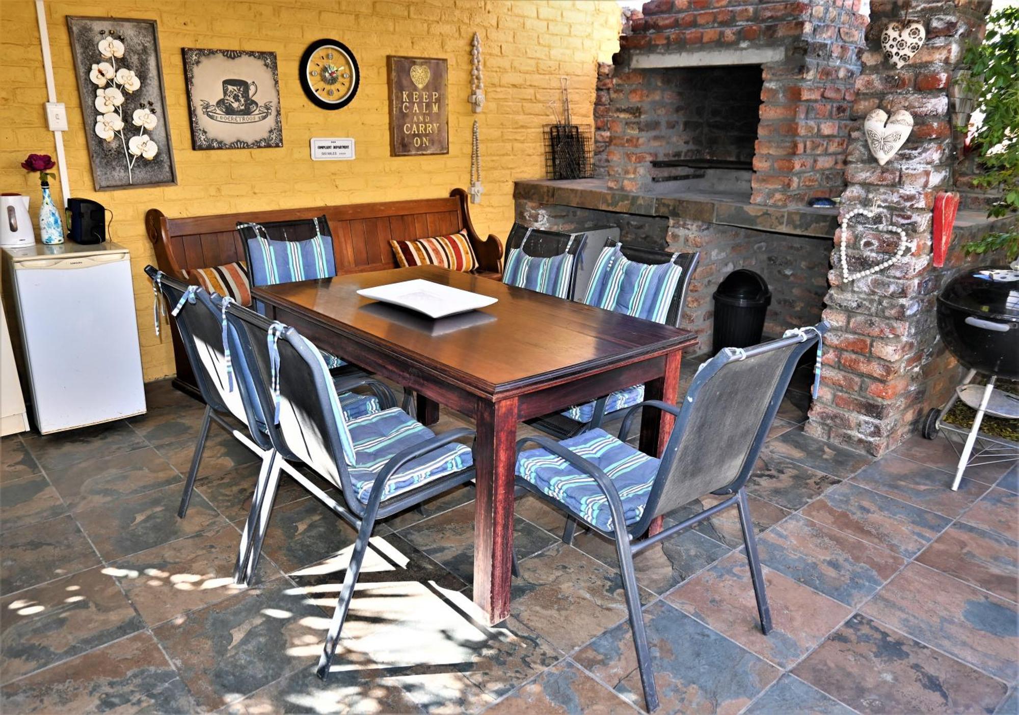 Beau & I Bed and Breakfast Graaff-Reinet Exteriör bild